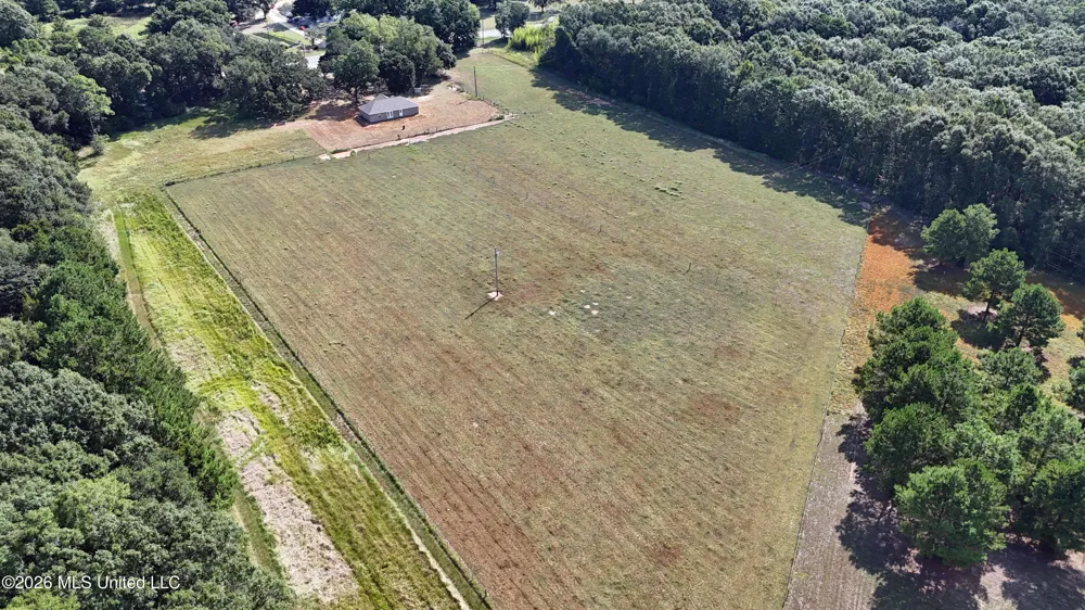 8137 Ms-613 Lucedale, MS 39452