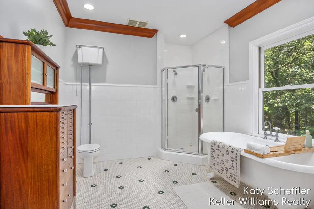 6157 Egypt Forest Road NE Rockford, MI 49341