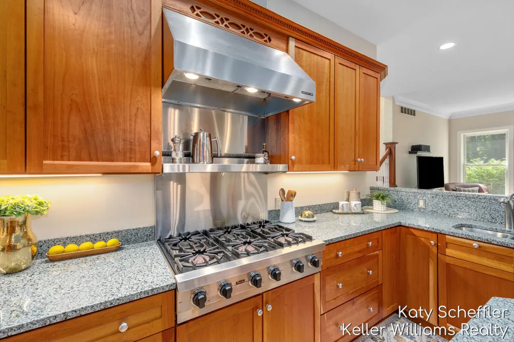 6157 Egypt Forest Road NE Rockford, MI 49341