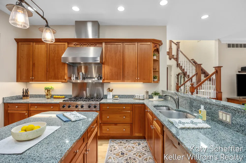 6157 Egypt Forest Road NE Rockford, MI 49341