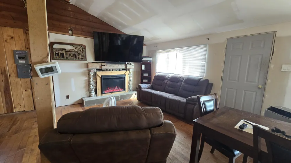 336 Dewey Lake Beach Road Brooklyn, MI 49230
