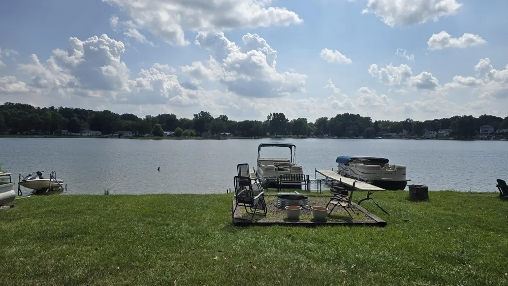 336 Dewey Lake Beach Road Brooklyn, MI 49230