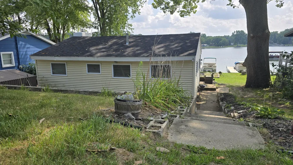 336 Dewey Lake Beach Road Brooklyn, MI 49230
