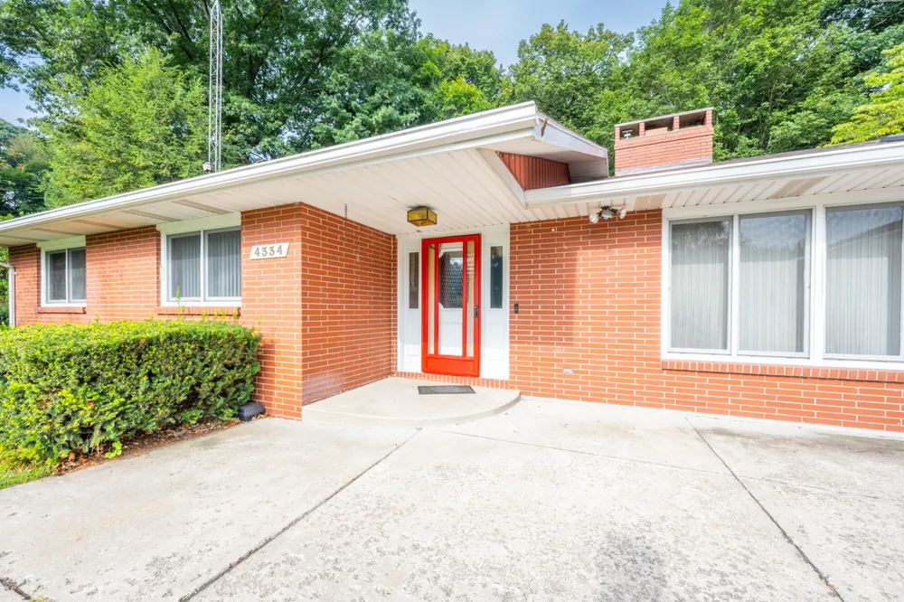 4334 Laurel Drive St. Joseph, MI 49085