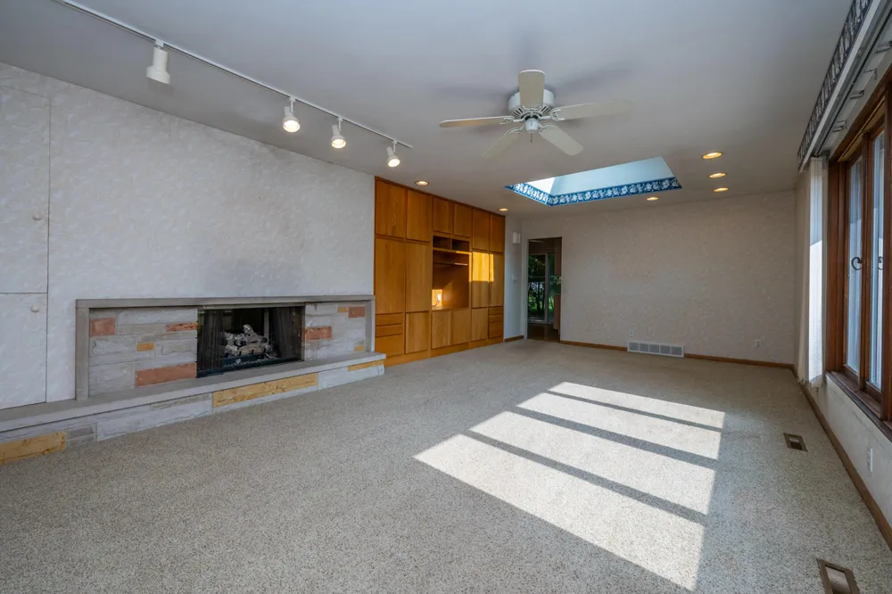 4334 Laurel Drive St. Joseph, MI 49085
