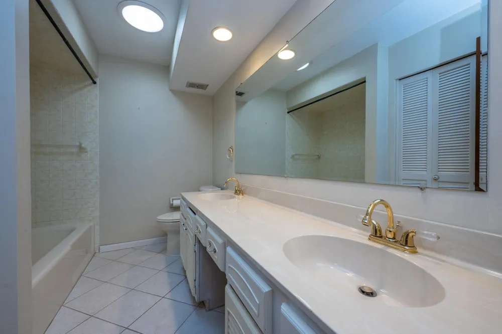 4334 Laurel Drive St. Joseph, MI 49085
