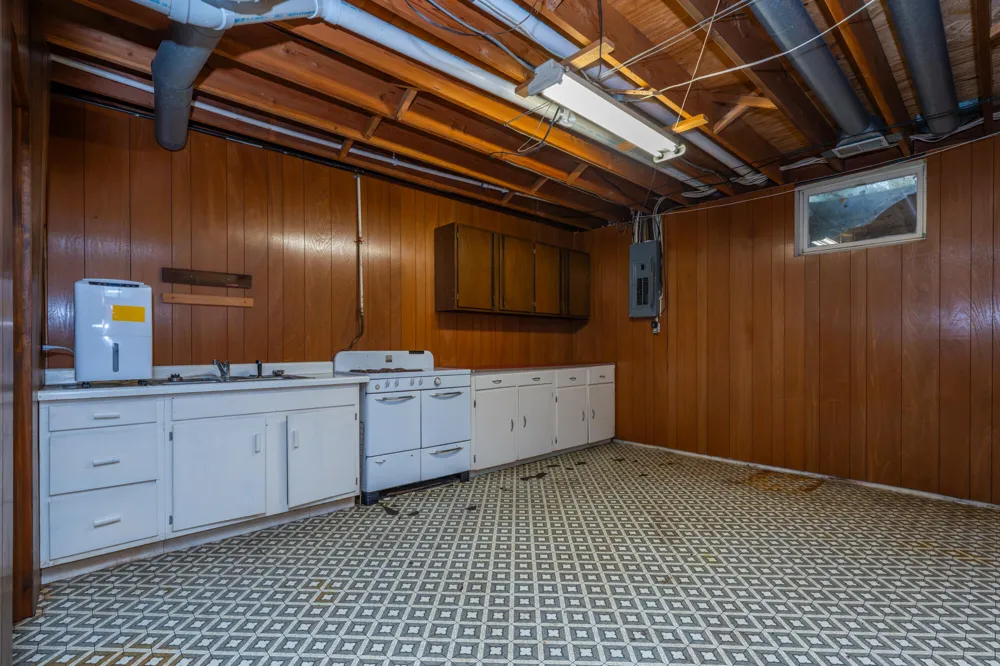 4334 Laurel Drive St. Joseph, MI 49085