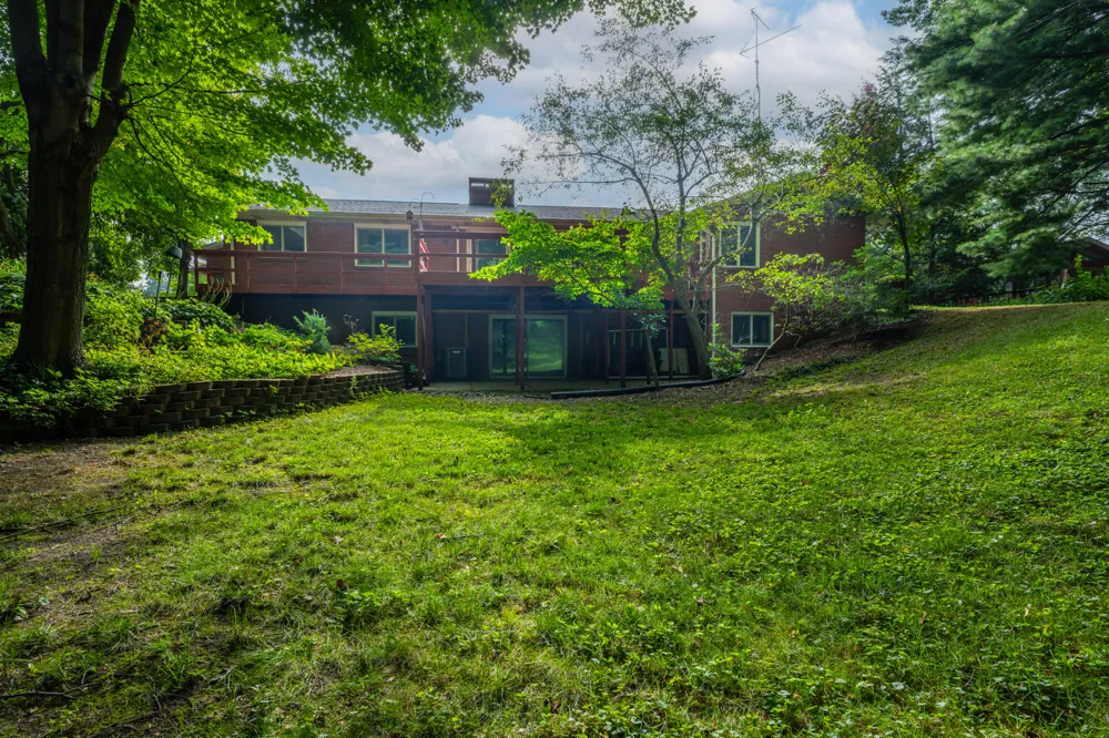 4334 Laurel Drive St. Joseph, MI 49085