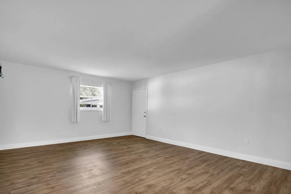 3210 MERIDIAN WAY S #11 Palm Beach Gardens, FL 33410