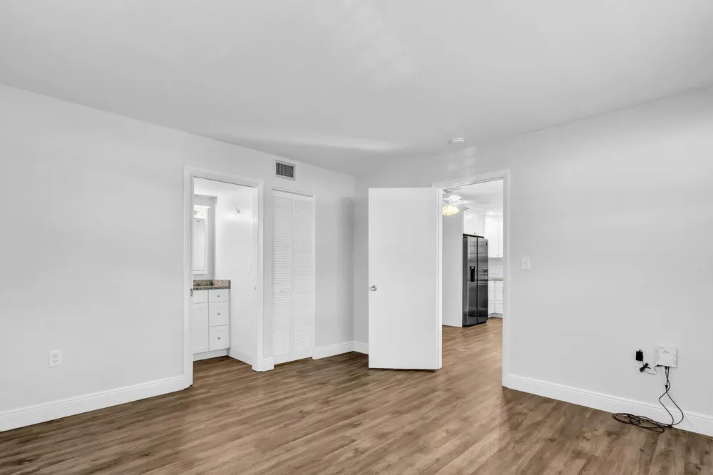 3210 MERIDIAN WAY S #11 Palm Beach Gardens, FL 33410