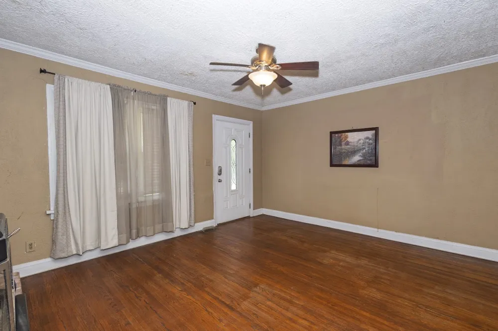 3998 E 390 ROAD Oologah, OK 74053