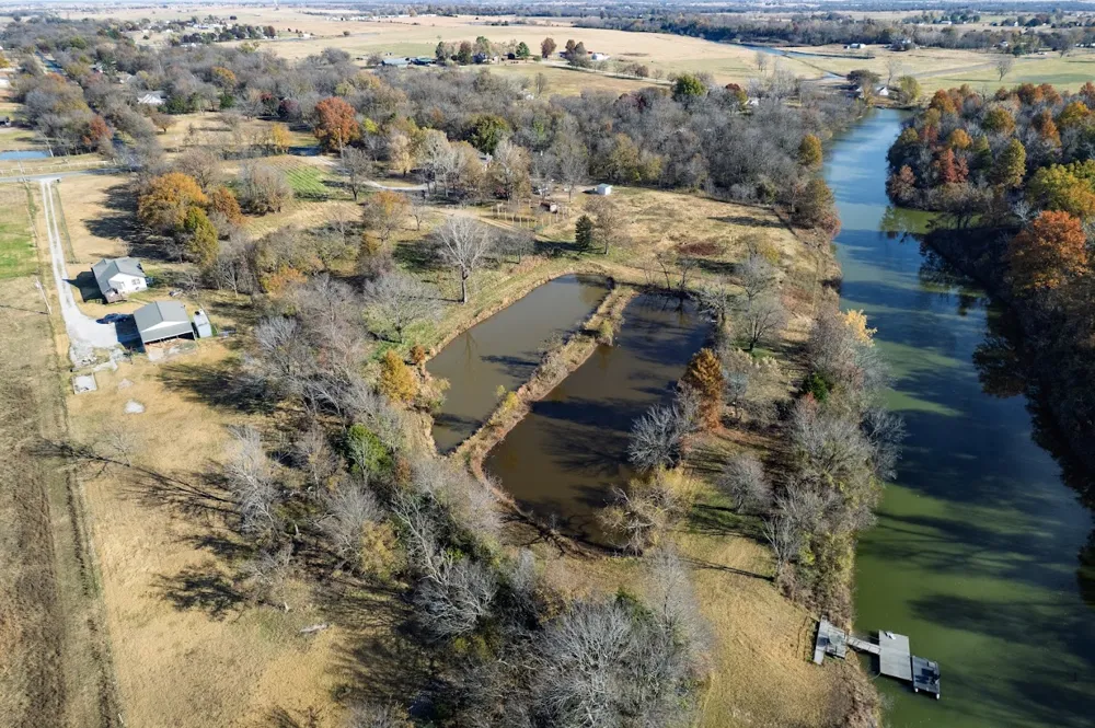3998 E 390 ROAD Oologah, OK 74053