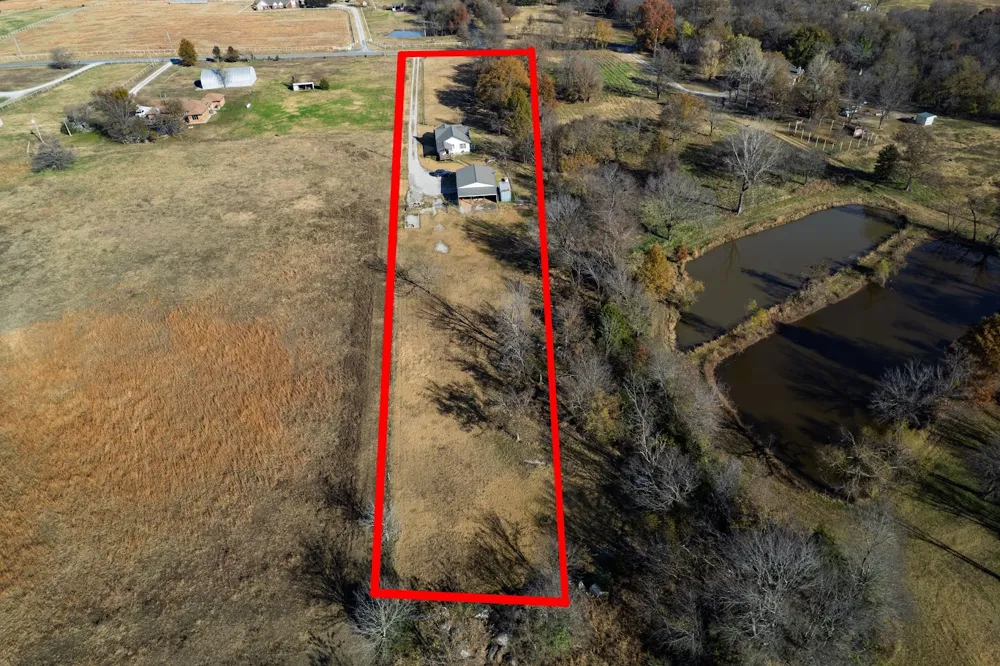 3998 E 390 ROAD Oologah, OK 74053