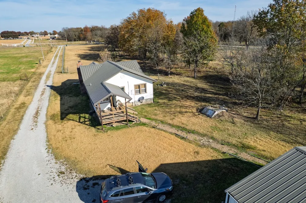 3998 E 390 ROAD Oologah, OK 74053