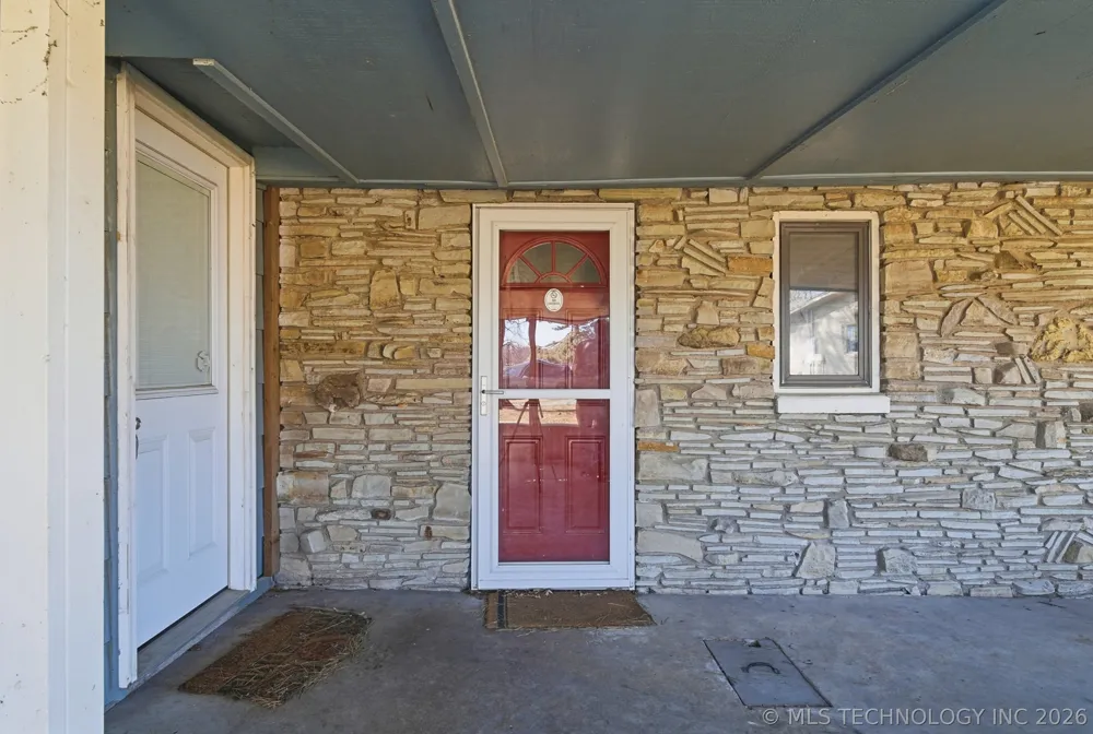 455 Water Edge Road Disney, OK 74340