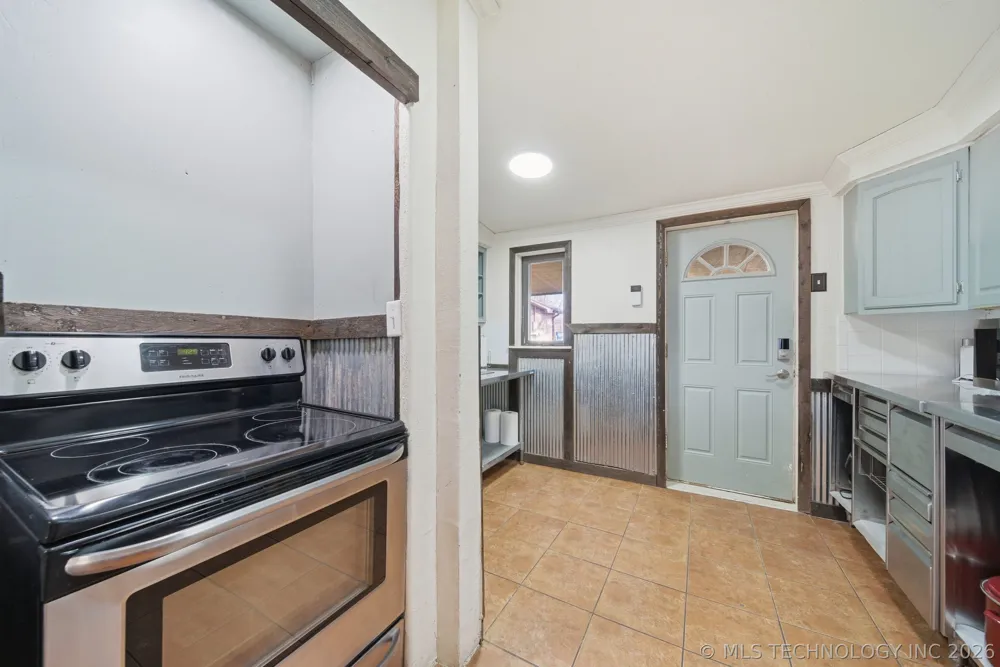 455 Water Edge Road Disney, OK 74340