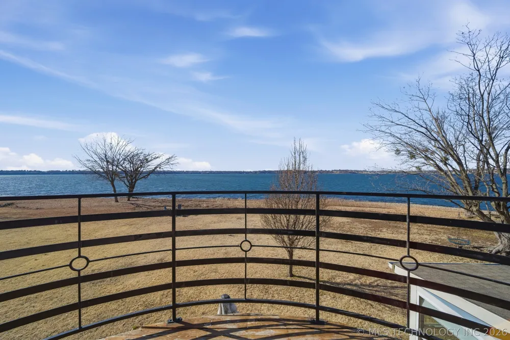 455 Water Edge Road Disney, OK 74340