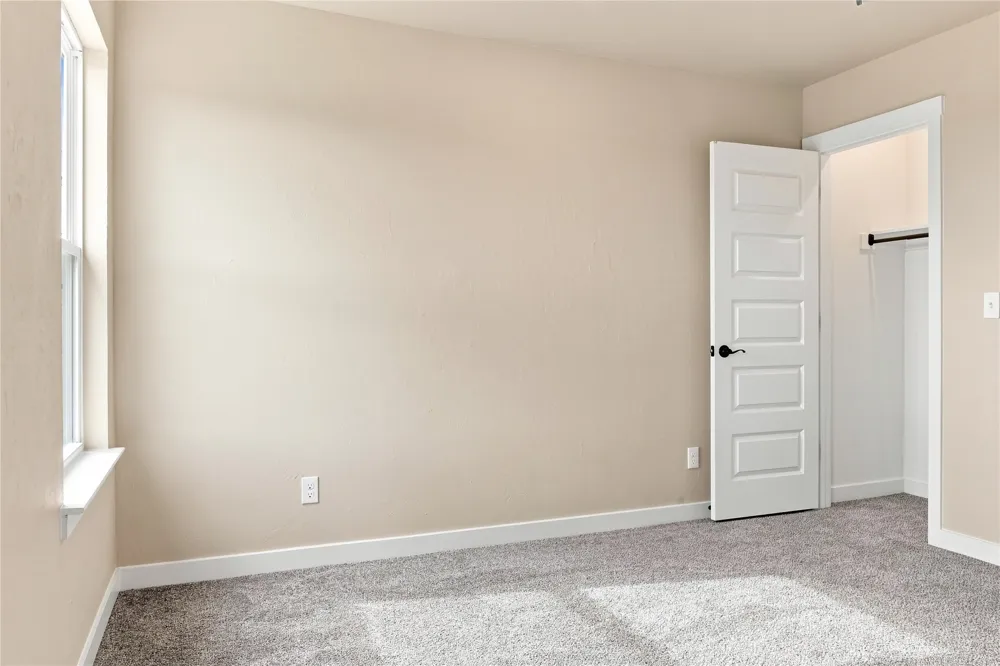 1912 Topaz Road Pryor, OK 74361
