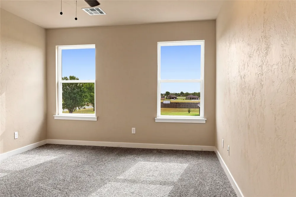 1912 Topaz Road Pryor, OK 74361