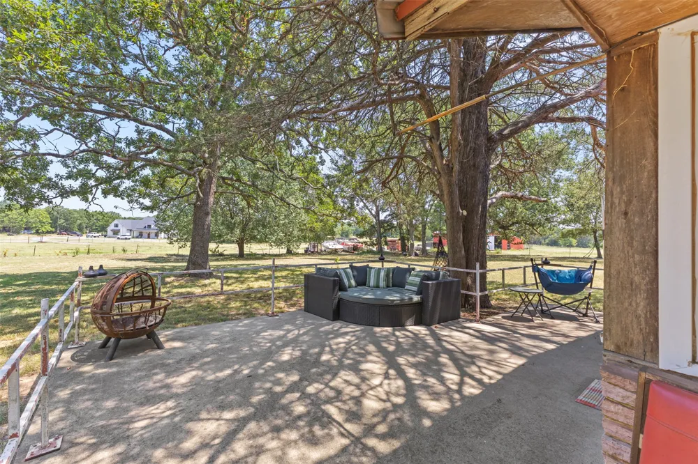 16445 County Road 1460 Ada, OK 74820