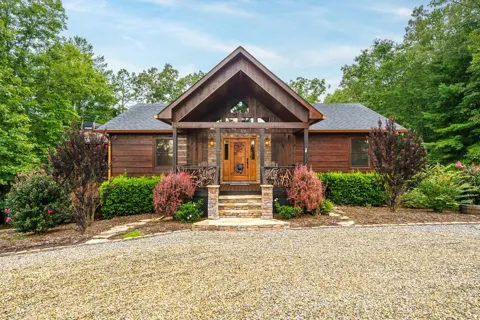 350 Kensington Drive