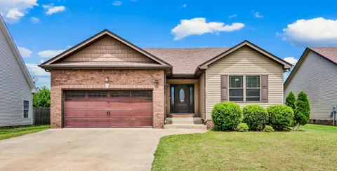 208 Azalea Dr