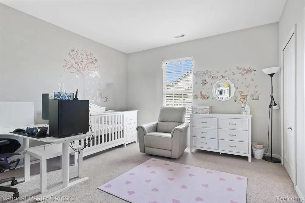 1963 Knollwood Drive Canton Charter Township, MI 48188