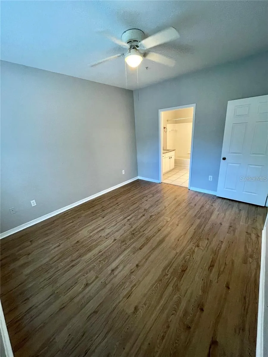 6424 RALEIGH STREET #3102 Orlando, FL 32835