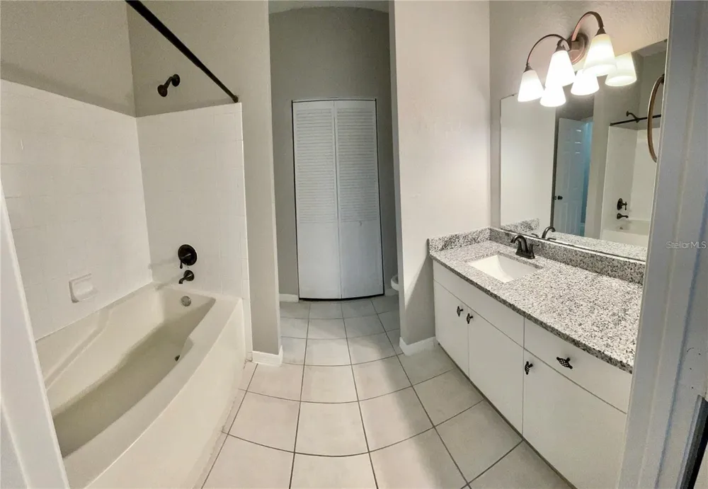 6424 RALEIGH STREET #3102 Orlando, FL 32835