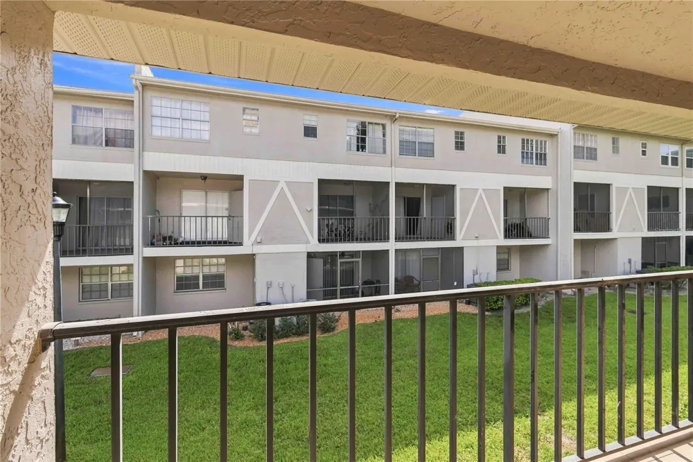 14462 REUTER STRASSE CIRCLE #607 Tampa, FL 33613