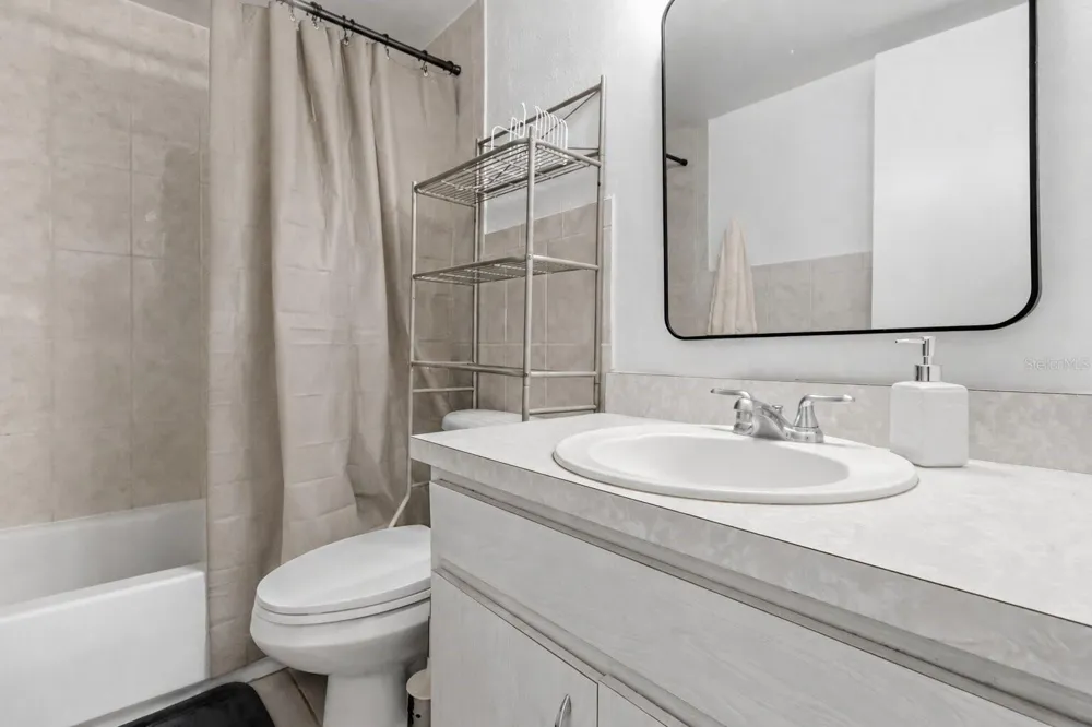 14462 REUTER STRASSE CIRCLE #607 Tampa, FL 33613