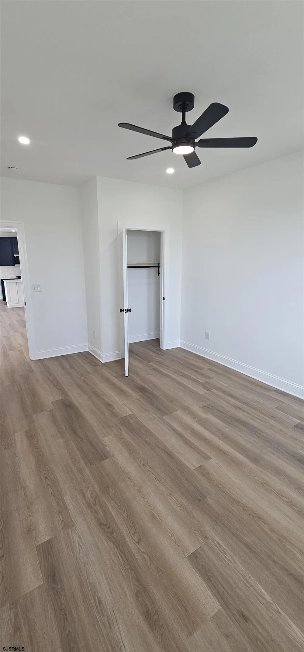 227 E Bayview Ave Pleasantville, NJ 08232