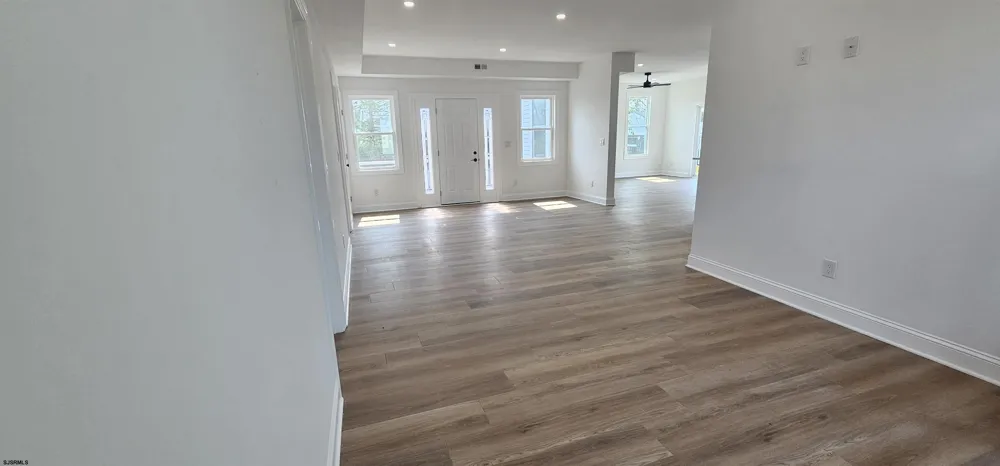 227 E Bayview Ave Pleasantville, NJ 08232