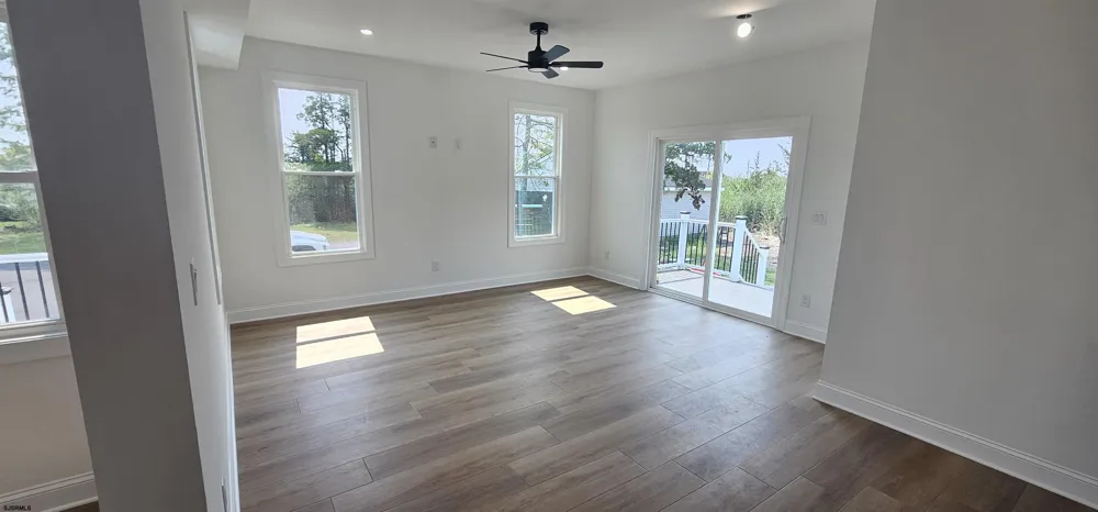 227 E Bayview Ave Pleasantville, NJ 08232