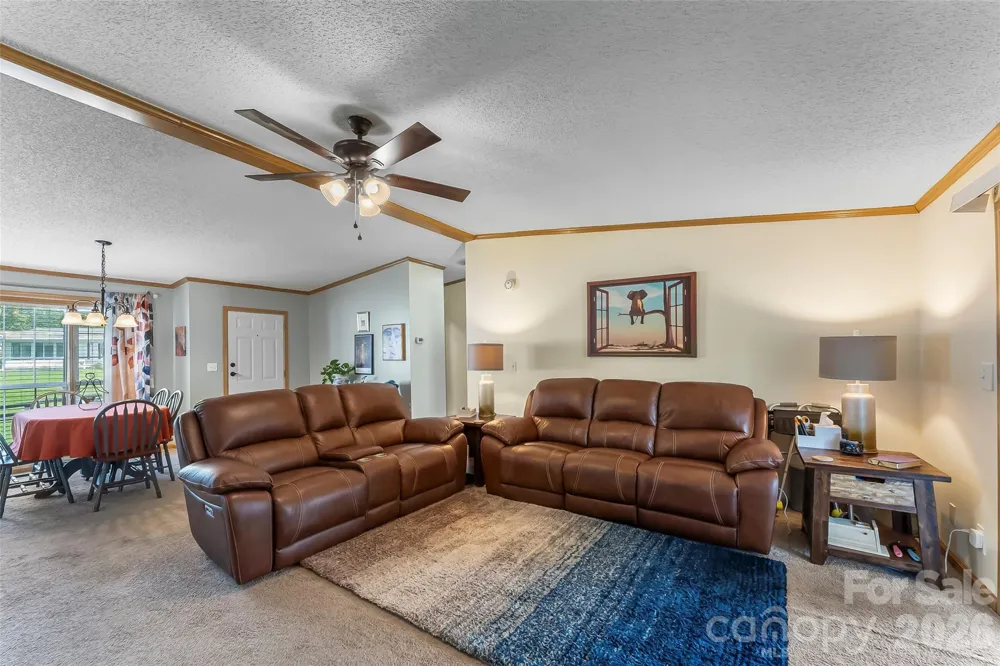 208 Red Birch Court Hendersonville, NC 28739