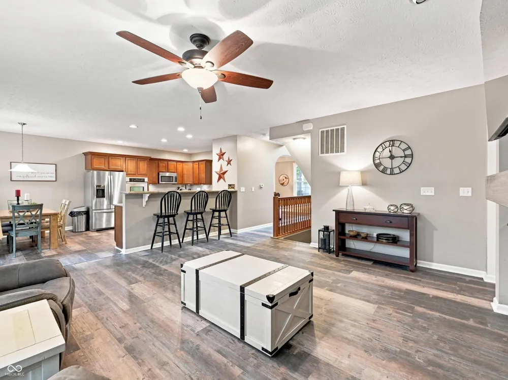 7643 Jessica Lane Avon, IN 46123