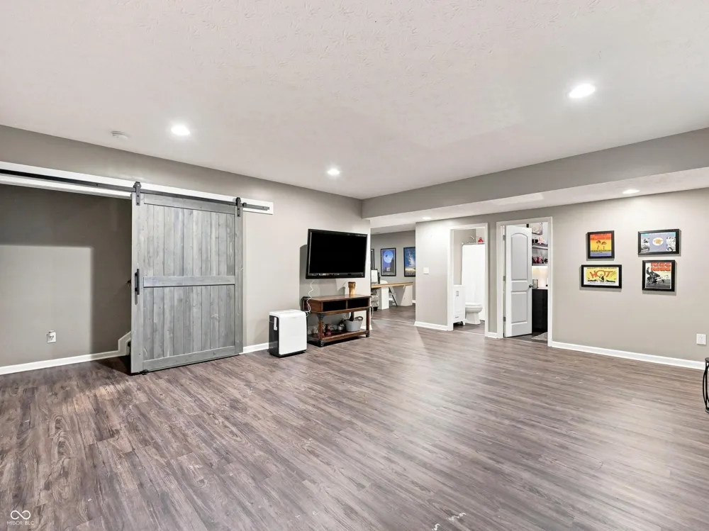 7643 Jessica Lane Avon, IN 46123