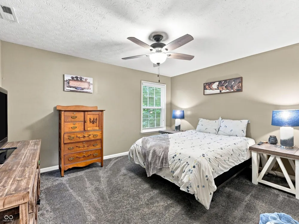 7643 Jessica Lane Avon, IN 46123