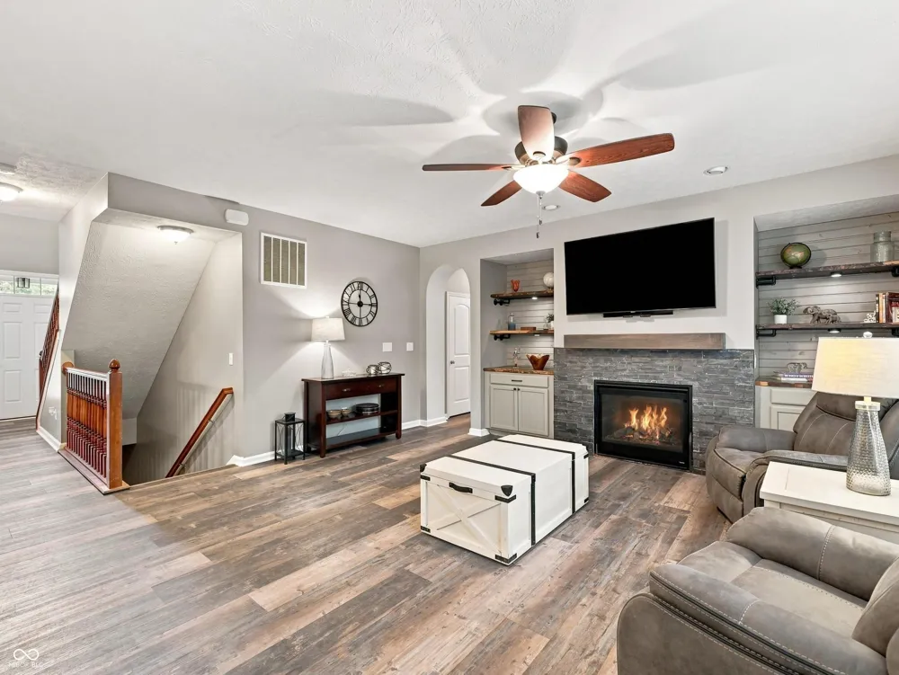 7643 Jessica Lane Avon, IN 46123