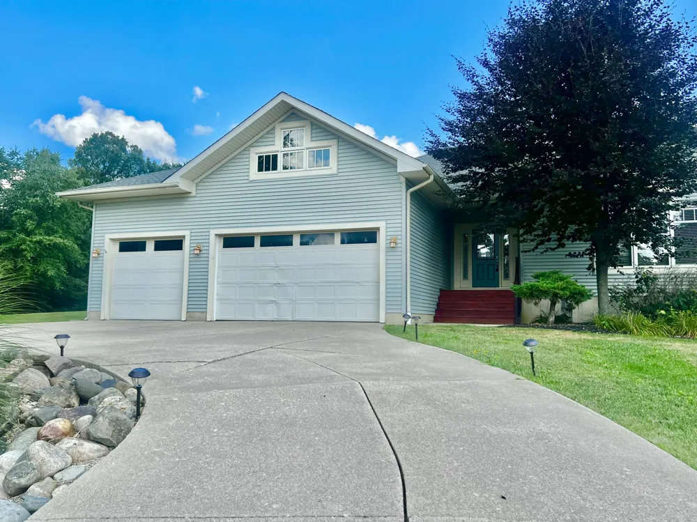 132 Remington Drive Spring Arbor, MI 49283