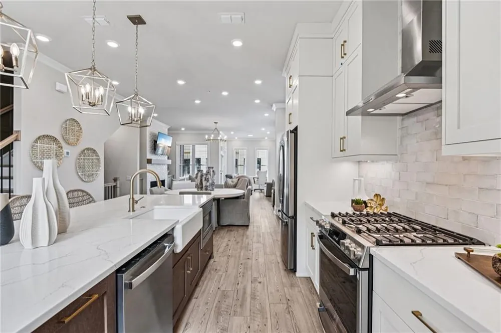 235 Midnight Oak Run #8 Alpharetta, GA 30009