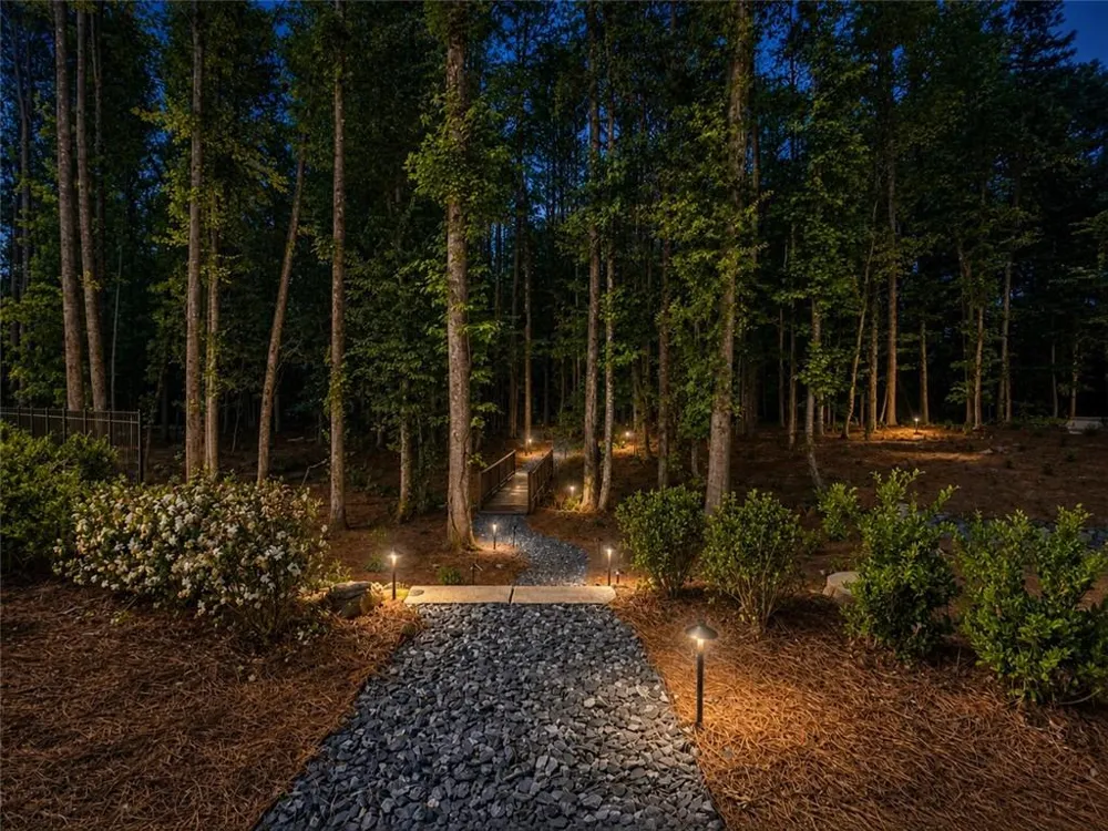 235 Midnight Oak Run #8 Alpharetta, GA 30009