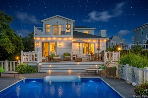 800 Dune Road