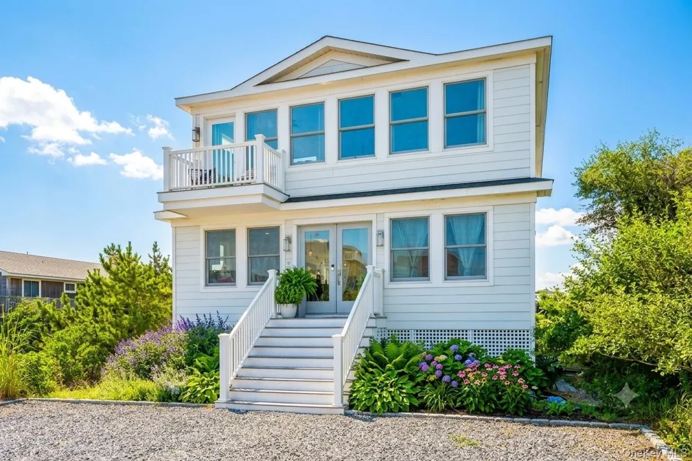 800 Dune Road Westhampton Beach, NY 11978