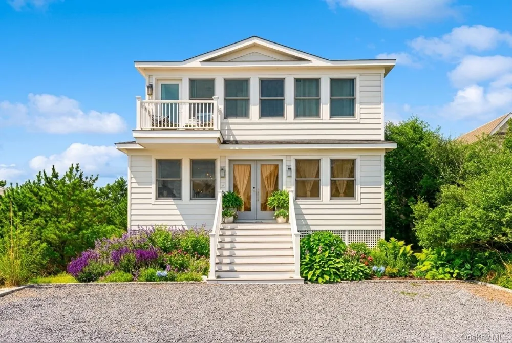 800 Dune Road Westhampton Beach, NY 11978