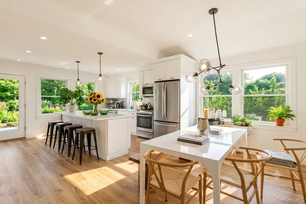 800 Dune Road Westhampton Beach, NY 11978