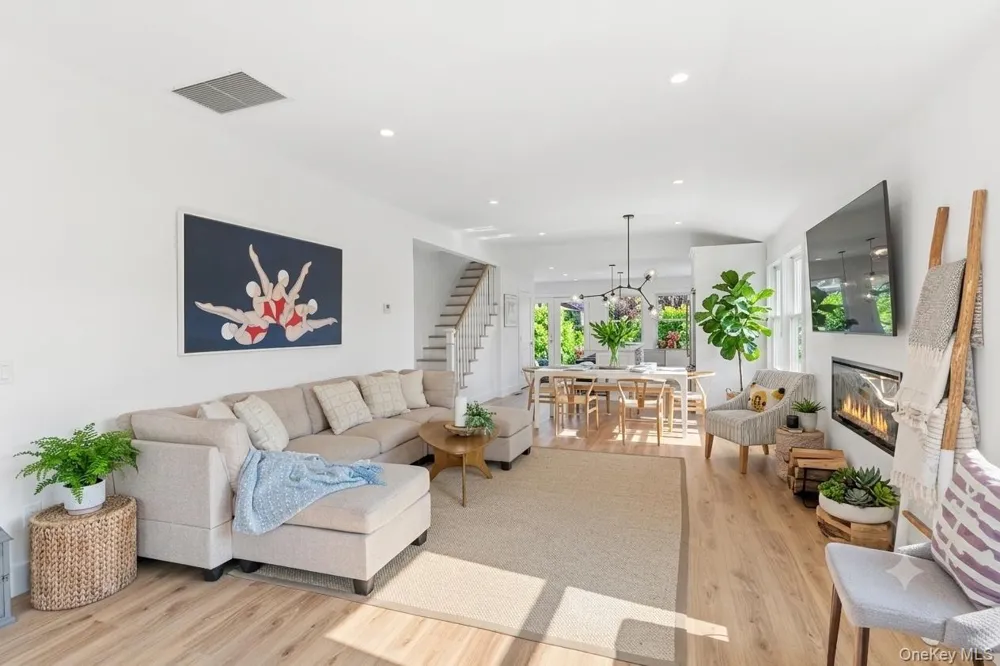 800 Dune Road Westhampton Beach, NY 11978