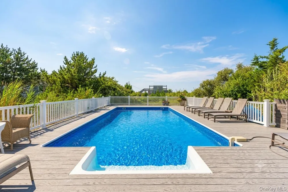 800 Dune Road Westhampton Beach, NY 11978