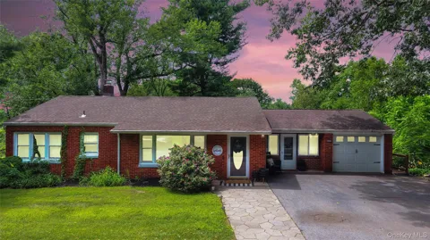 10 Oak Ridge Drive