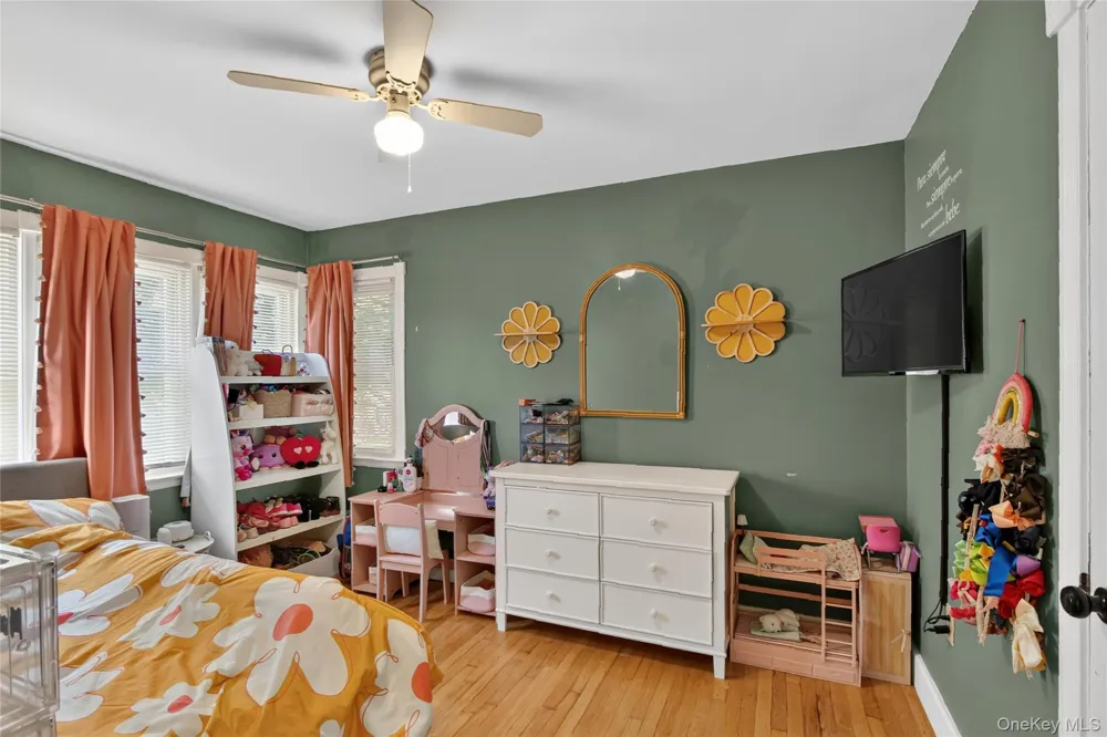 10 Oak Ridge Drive New Windsor, NY 12553
